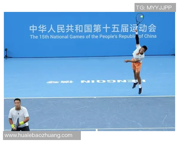 成都网球队的团队协作探索与发展之路：携手共进的网球精神